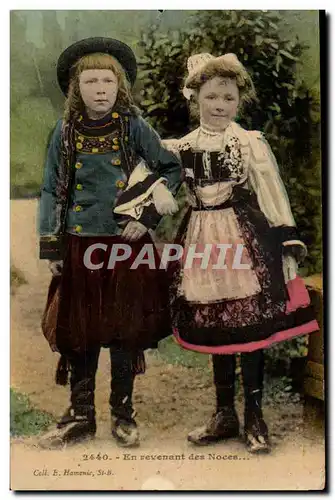 Folklore - Costumes - fantaisie - Enfants - En revenant des Noces - Ansichtskarte AK