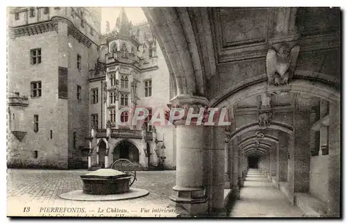 Oise - Pierrefonds - le Chateau - vue interieur - Cartes postales