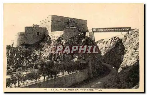 Sete Cartes postales Le Fort Saint Pierre