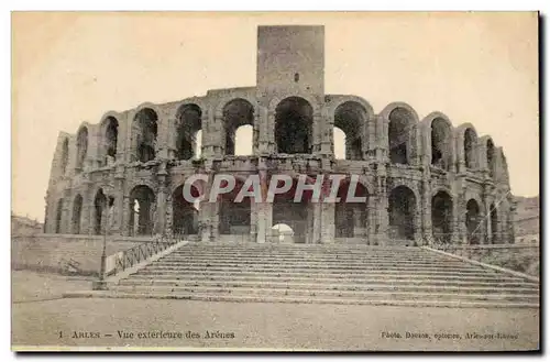 Arles Ansichtskarte AK Vue exterieure des arenes