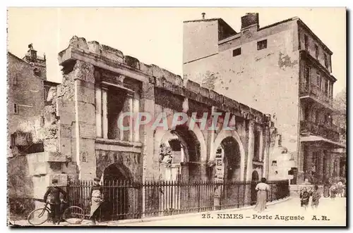 Nimes Cartes postales Porte Auguste