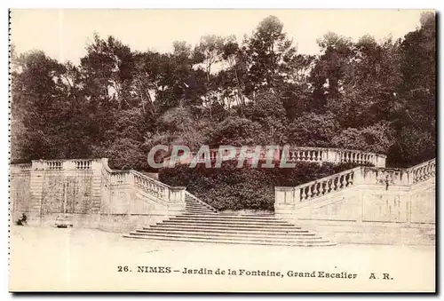 Nimes Ansichtskarte AK Jardin de la fontaine grand escalier