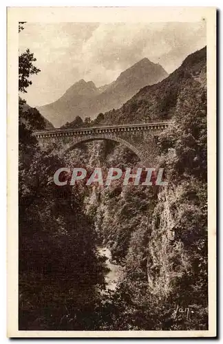 Saint Sauveur les Bains Ansichtskarte AK Le pont Napoleon Hauteur 65m au dessus de la Gave