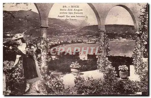 Nice Cartes postales Baie des anges entre les fleurs