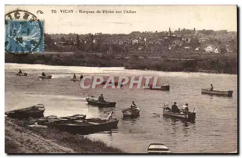 Vichy Ansichtskarte AK Barques de peche sur l&#39Allier