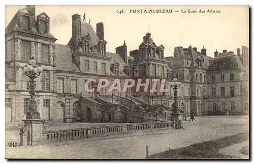 Fontainebleau Cartes postales La cour des Adieux