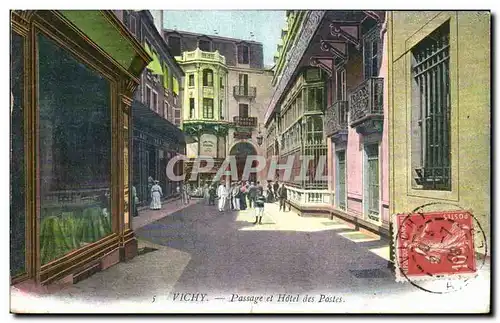 Vichy Cartes postales Passage et hotel des Postes