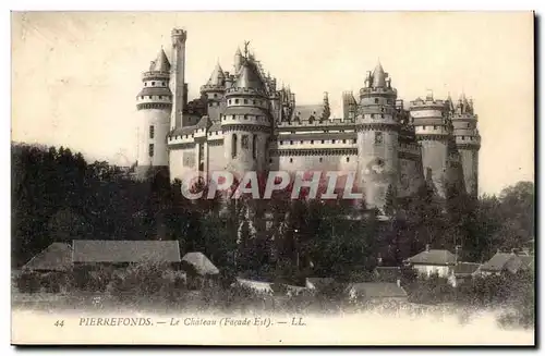 Chateau de Pierrefonds Cartes postales Le chateau (FAcade Est)