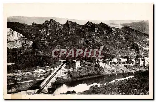 Ansichtskarte AK Vallee de la Meuse Chateau Renault Gare de Montherme Les 4 fils Aymon Le pont de la Meuse