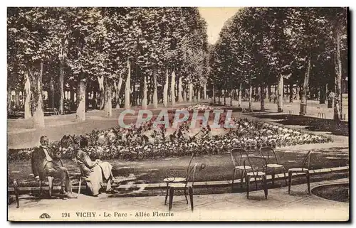 Vichy Cartes postales Le parc Allee fleurie