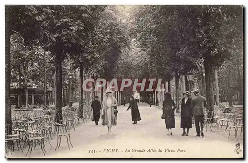 Vichy Ansichtskarte AK La grande allee du vieux parc