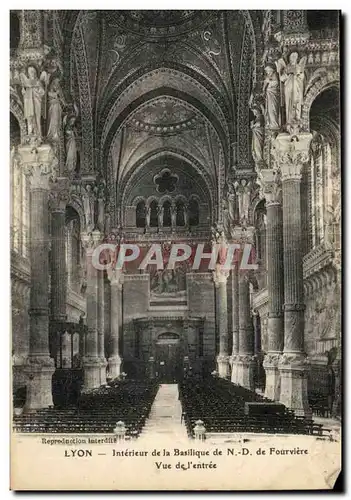 Lyon Ansichtskarte AK Interieur de la basilique de Nd de Foruviere Vue de l&#39entree