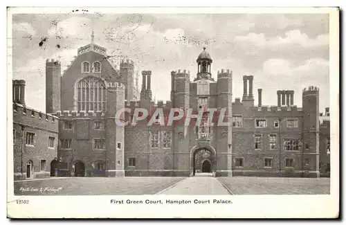 Great Britain Cartes postales First green Court Hampton Court palace