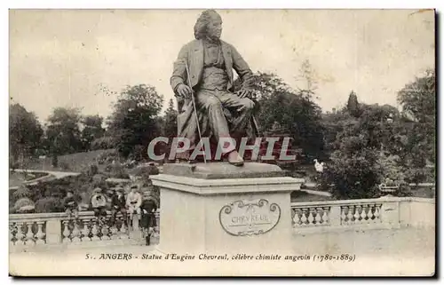 Angers Ansichtskarte AK Statue d&#39Eugene Chevreul celebre chimiste angevin (1780-1889)