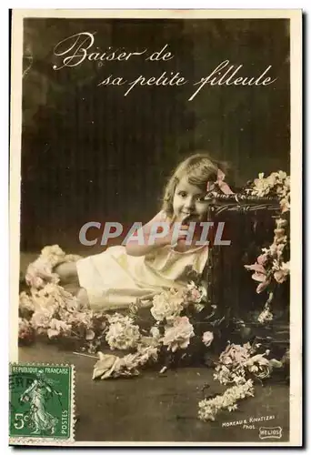 Cartes postales Fantaisie Baiser de sa petite filleule (enfant)