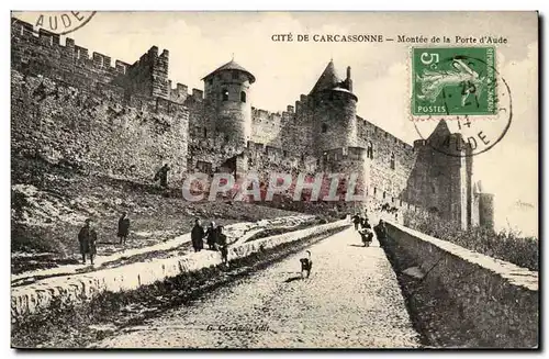 Cite de CArcassonne Cartes postales Montee de la porte d&#39Aude