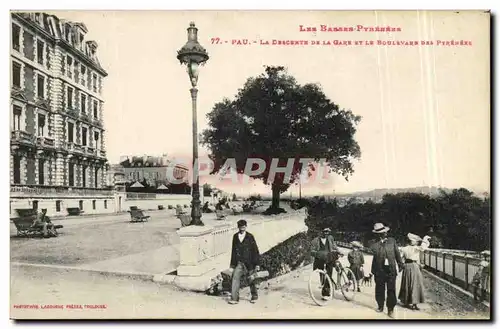 Pau Cartes postales la descente de la gare et le boulevard des Pyrenees