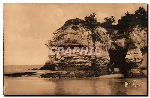 Environs de Royan Ansichtskarte AK Meschers Ansichtskarte AK GRotte naturele de la corniche des Vergnes