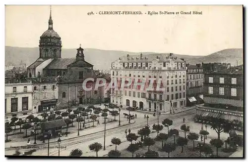 Puy de Dome- Clermont-Ferrand- Eglise St Pierre et Grand Hotel --Cartes postales