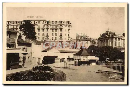 Puy de Dome-Chatelguyon- La Source Suzanne- Properiete de la Societe des Eaux minerales-grand hotel-