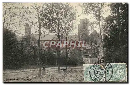 Laon - Avenue de la Republique - Cartes postales