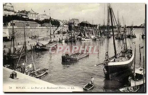 Royan Cartes postales Le port et le boulevard thiers