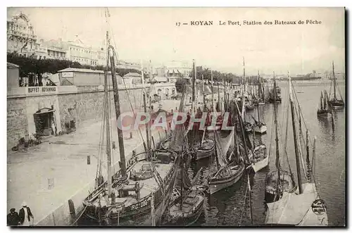 Royan Ansichtskarte AK Le port station des bateaux de peche