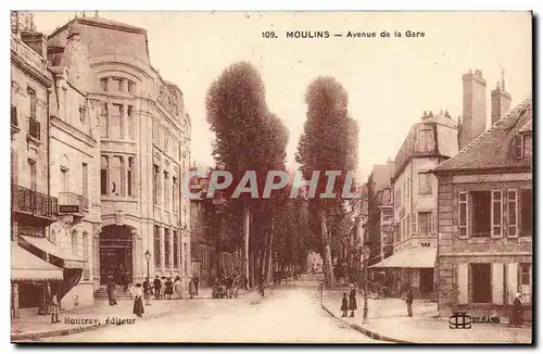 Moulins Ansichtskarte AK Avenue de la gare