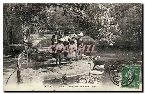 Vichy Ansichtskarte AK Le nouveau parc la piece d&#39eau (enfants)