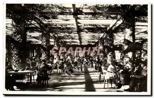 Vichy Ansichtskarte AK Sous les pergolas