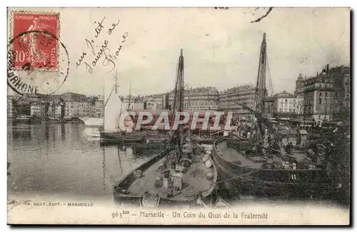 Marseille - Un Coin duQuai de la Fraternite - bateau - Cartes postales