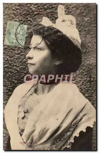 Arles - Arlesienne - Coiffure Mireille - Cartes postales