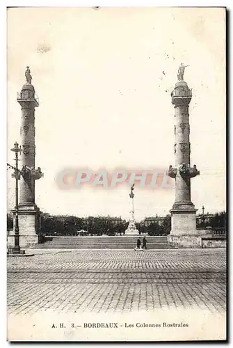 Bordeaux - Les Colonnes Rostrales - Cartes postales