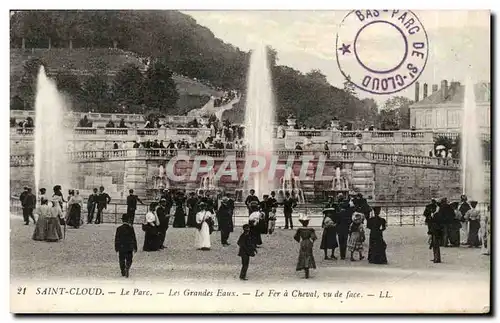 Saint Cloud Cartes postales Le parc le fer a cheval vu de face