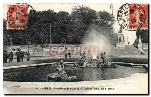 Nantes Ansichtskarte AK Fontaine de la place de la Duchesse Anne par F DAvid