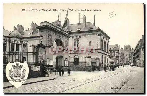 Nantes Cartes postales Hotel de ville et la rue Thiers au fond la cathedrale