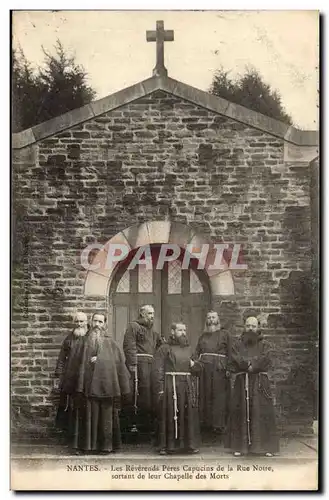 Nantes Ansichtskarte AK Couvent des Capucins la chapelle mortuaire Francois Lazare Martial Hyacinthe Benance vica