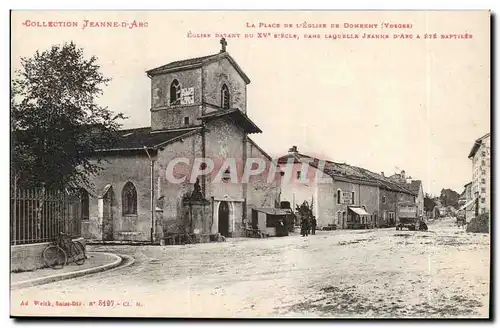 Collection Jeanne d arc Cartes postales La place de l eglise de Domremy