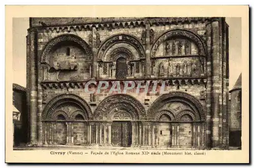 Civray Cartes postales Facade de l&#39eglise romane 12eme