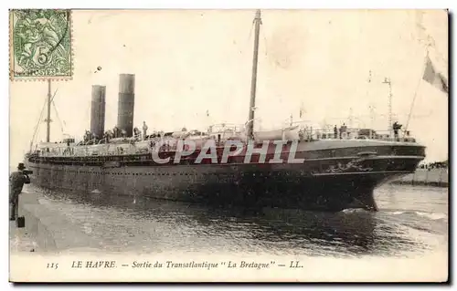 Ansichtskarte AK Le Havre Sortie du Transatlantique La Bretagne (paquebot)