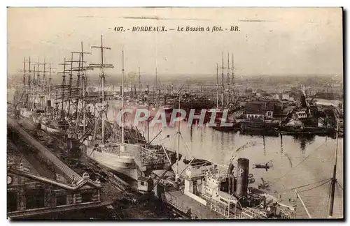 Cartes postales Bateau Bordeaux Cartes postales Le bassin a flot