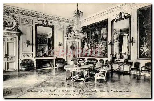 Palais de Compiegne Ansichtskarte AK Collection speciale du palais Salon de reception de Marie Antoinette