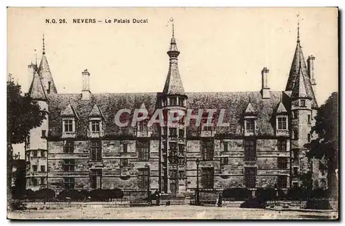 Nevers Cartes postales le palais ducal