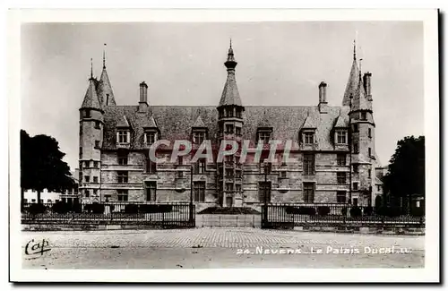 Nevers Cartes postales le palais ducal