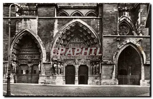 Reims Ansichtskarte AK CAthedrale Cote nord Portails St Sixte du jugement dernier et porte romane