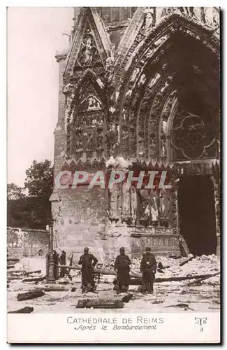 Reims Ansichtskarte AK Guerre de 1914 Cathedrale apres le bombardement