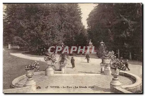 Vittel - Le Parc La Grande allee - Ansichtskarte AK