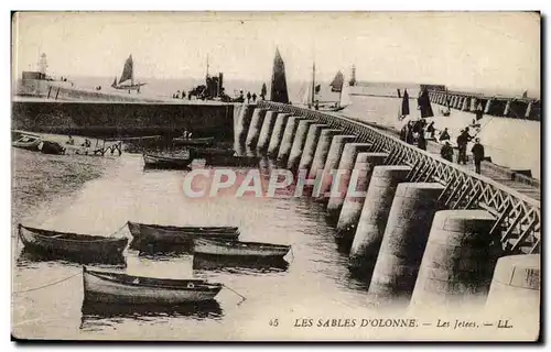 Les Sables d&#39Olonne - Les Jetees - bateau - Cartes postales