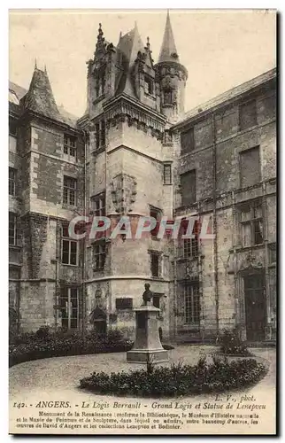 Angers Cartes postales Le logis Barrault Grand logis et statue de Lenepveu