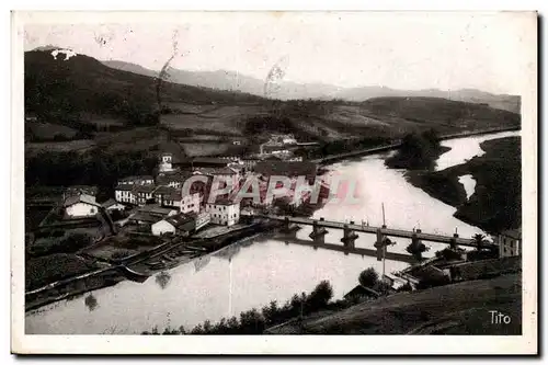 Behobie Cartes postales Vue plongeante sur Behobia (Espagne) le pont international et la Bidassoa